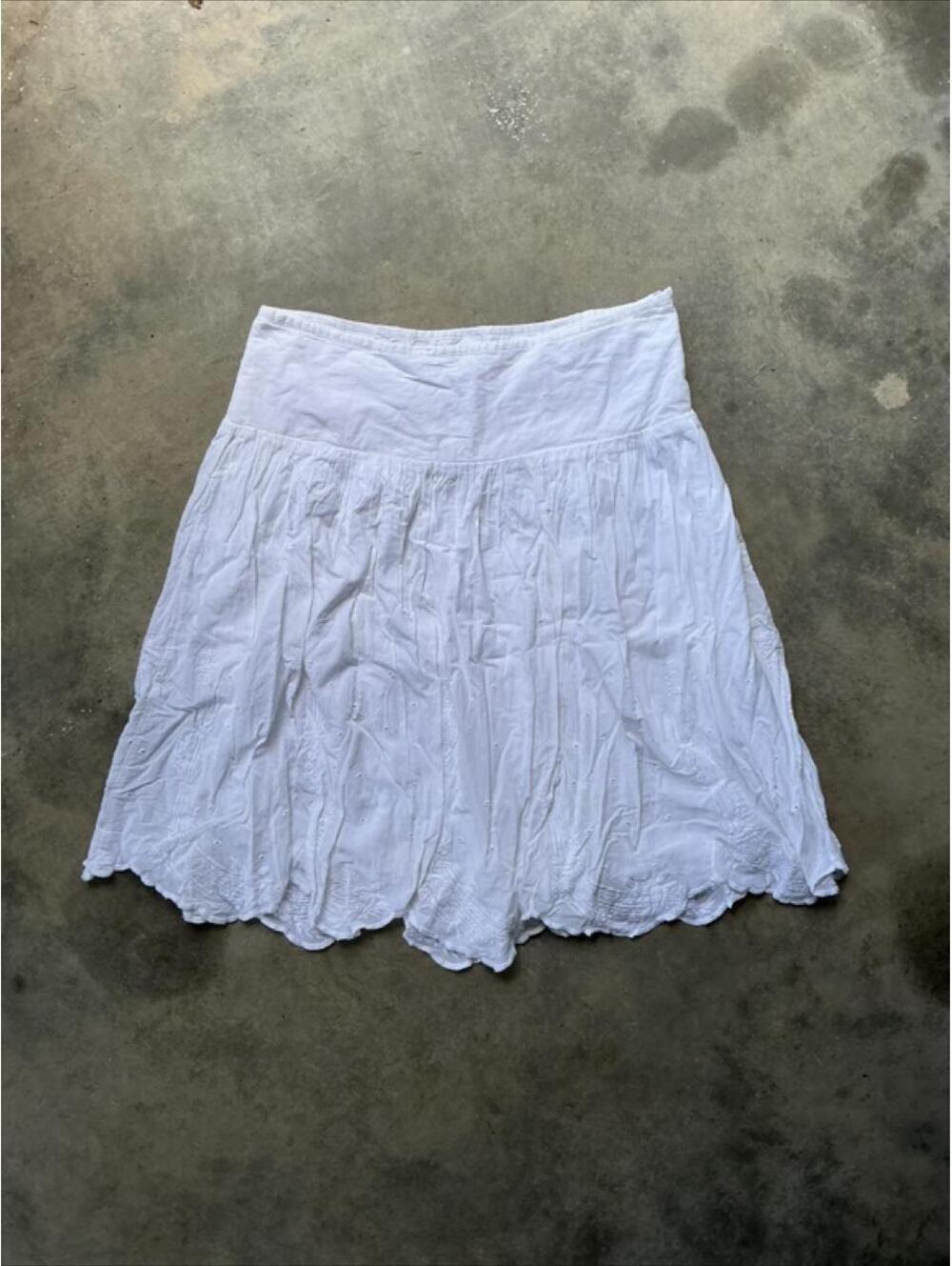 Gap Y2K White Eyelet Mini Skirt | Cottagecore Boho Cotton Skirt